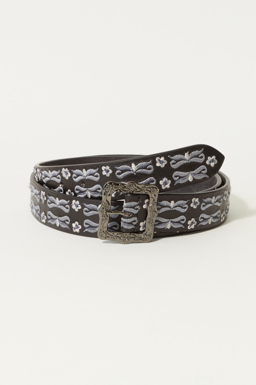 daisy and ribbon embroidered belt